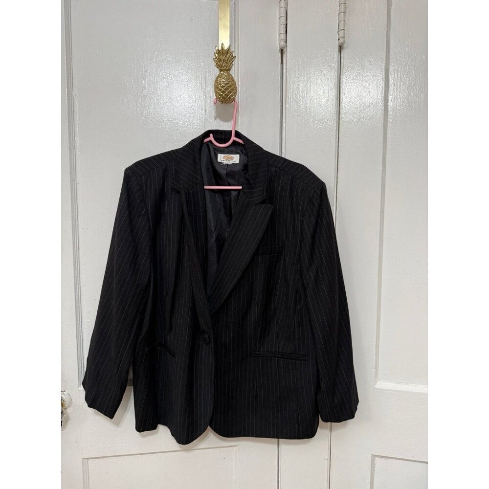 Talbots women’s petites size large black blazer